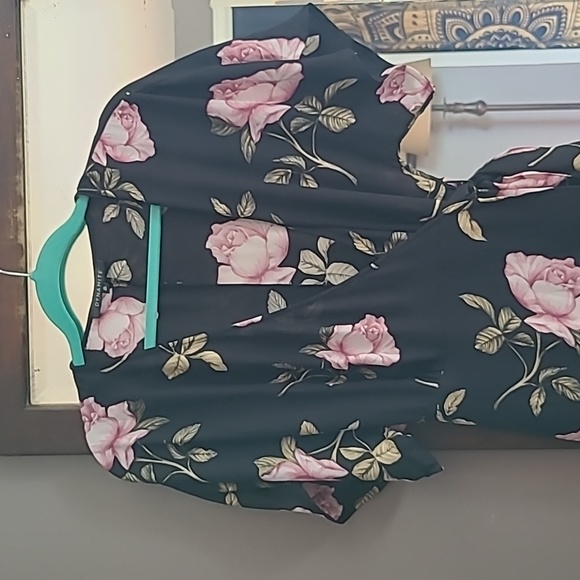 Dynamite Floral Wrap Dress Size S - Picture 2 of 4